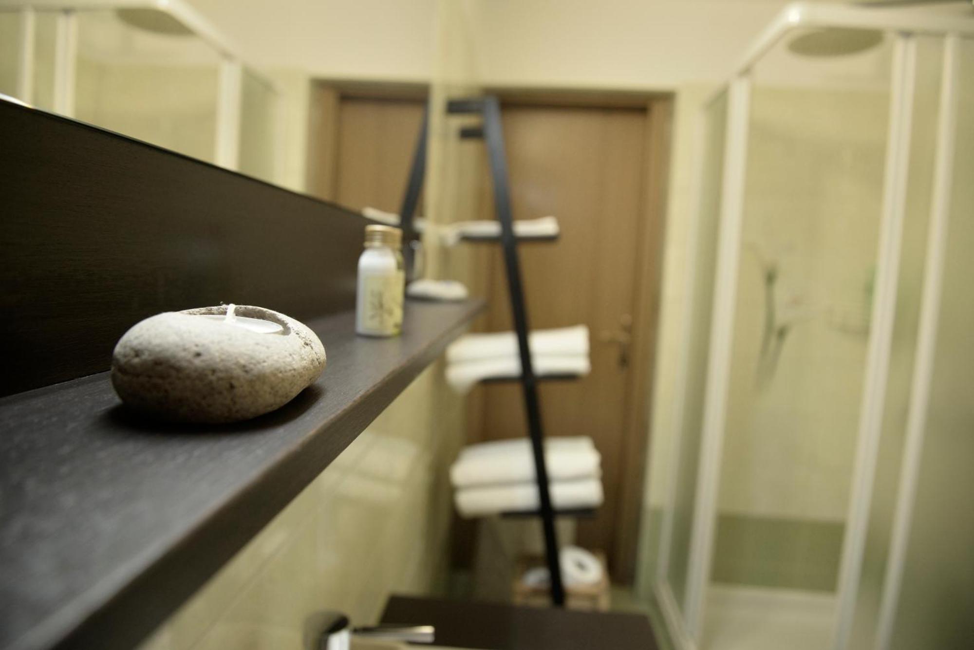 Medizen Apartment Изола Екстериор снимка